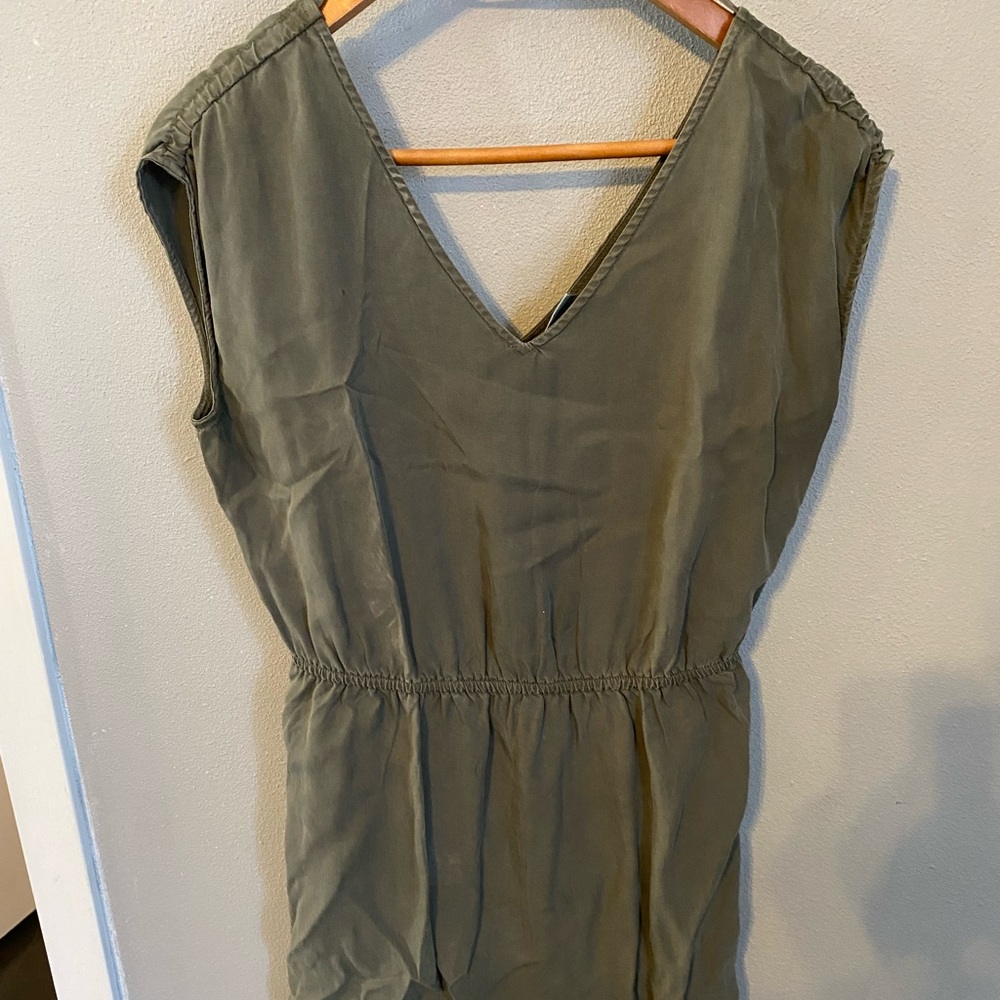 Green Universal Thread Sleeveless Dress